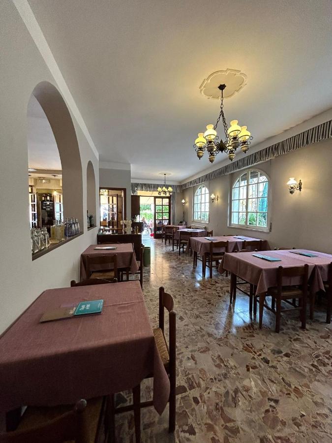 Albergo Da Pina ラツィーゼ エクステリア 写真