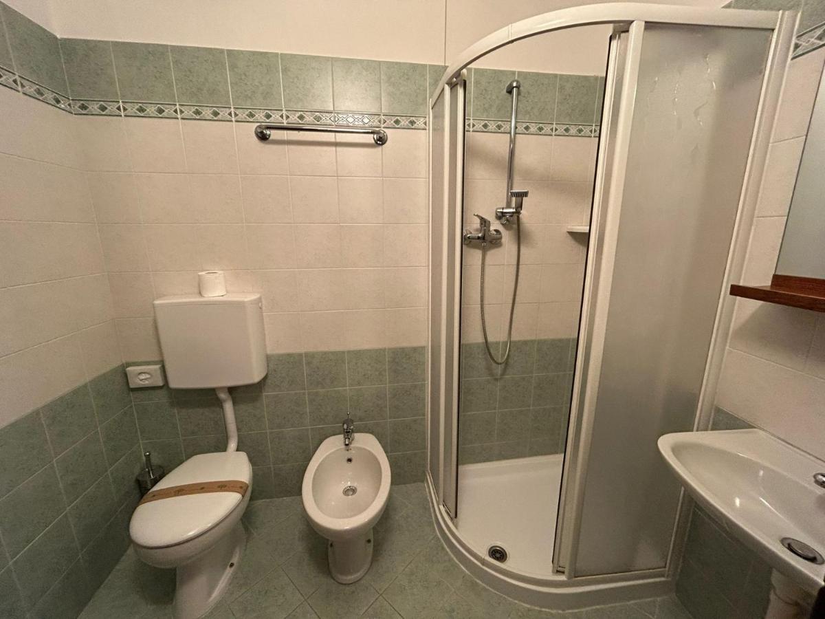 Albergo Da Pina ラツィーゼ エクステリア 写真