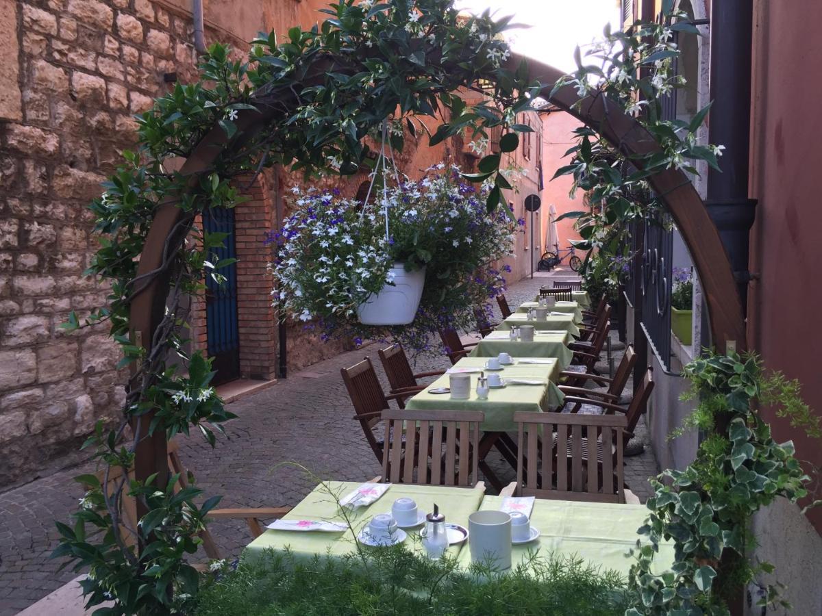 Albergo Da Pina ラツィーゼ エクステリア 写真